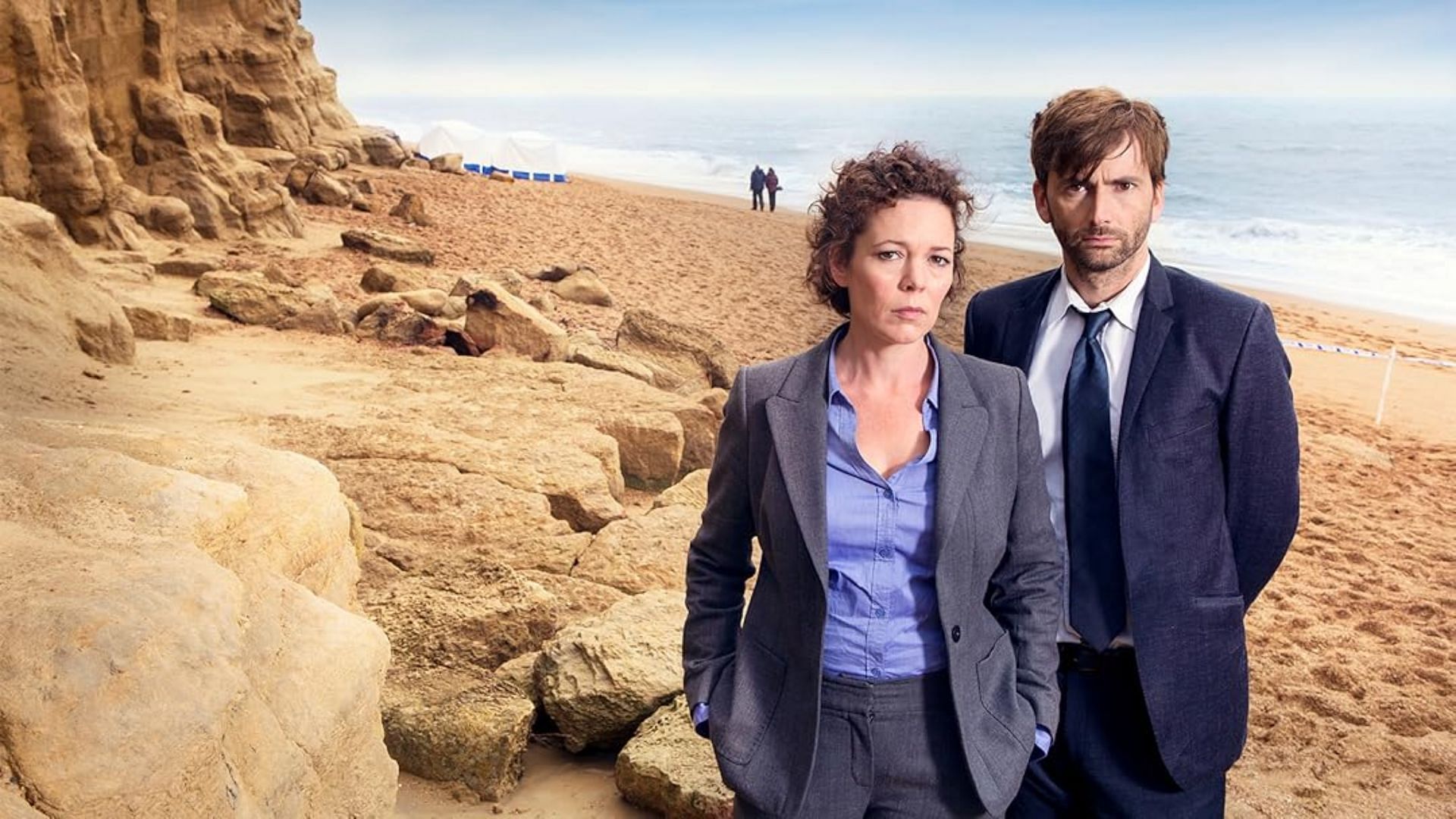 Coleman and Tennant in Broadchurch (Image via Amazon Prime Video)